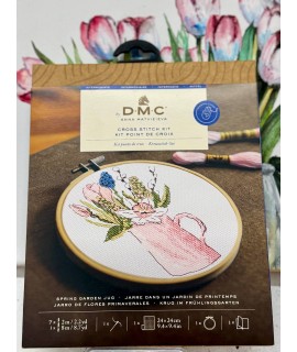 Весняний садовий глечик – набір для вишивання DMC BK413