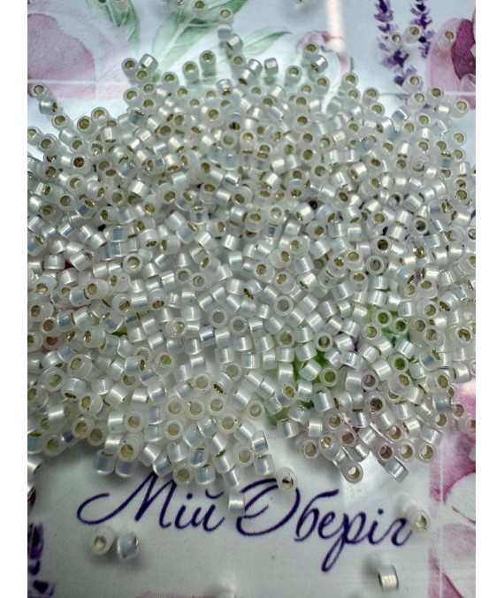 DB-221 Miyuki Delica Beads 11/0