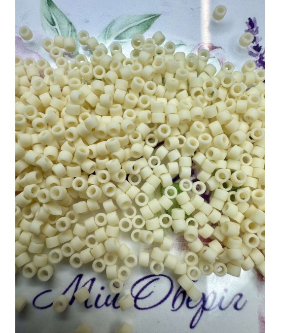 DB-762 Miyuki Delica Beads 11/0
