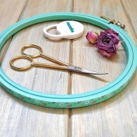 Ножиці для вишивання з вигнутими кінцями – Madeira 9476 (10,5 см)